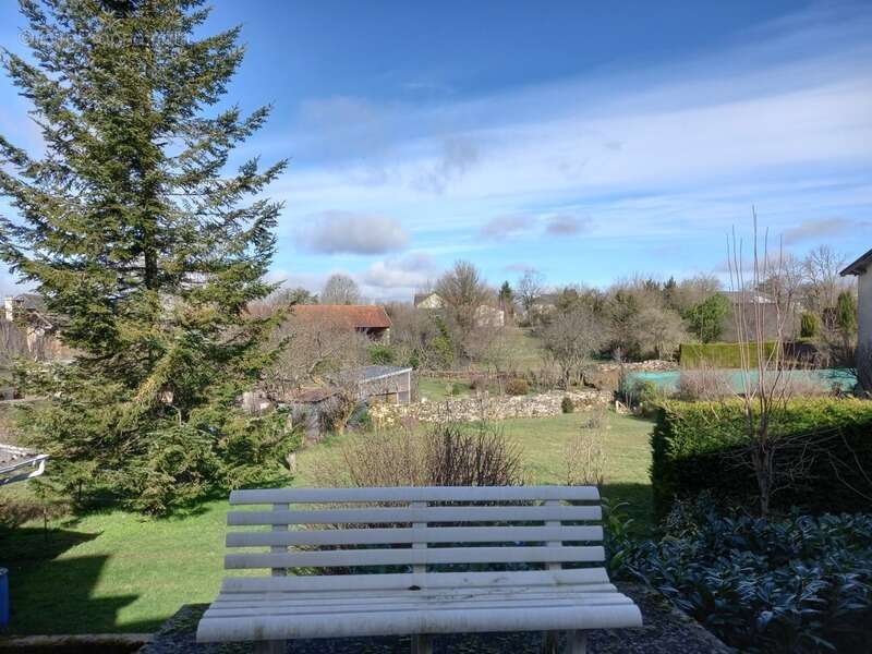 Maison à ROUSSENNAC