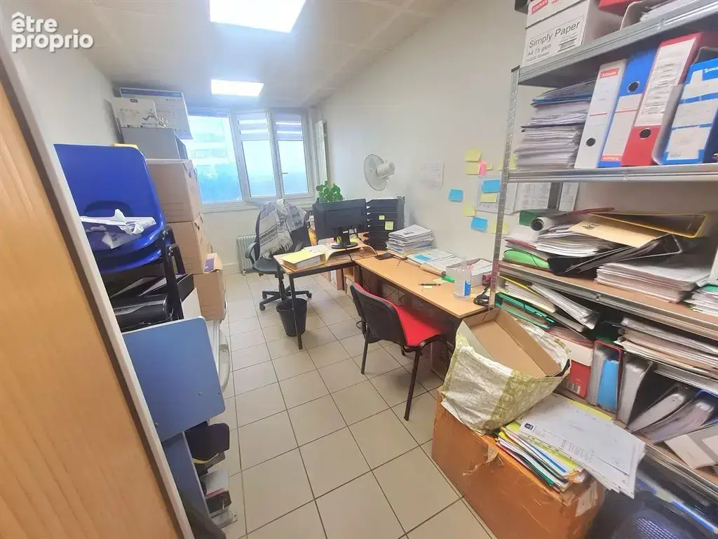 bureaux 103m2  lumineux - photo 6