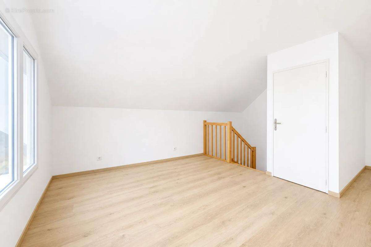 Duplex contemporain loué avec terrasse sud - Chambray - photo 9