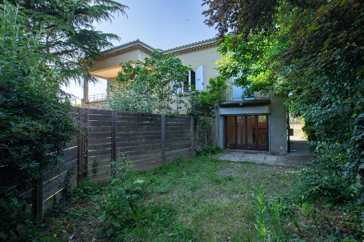 Maison à ROMANS-SUR-ISERE