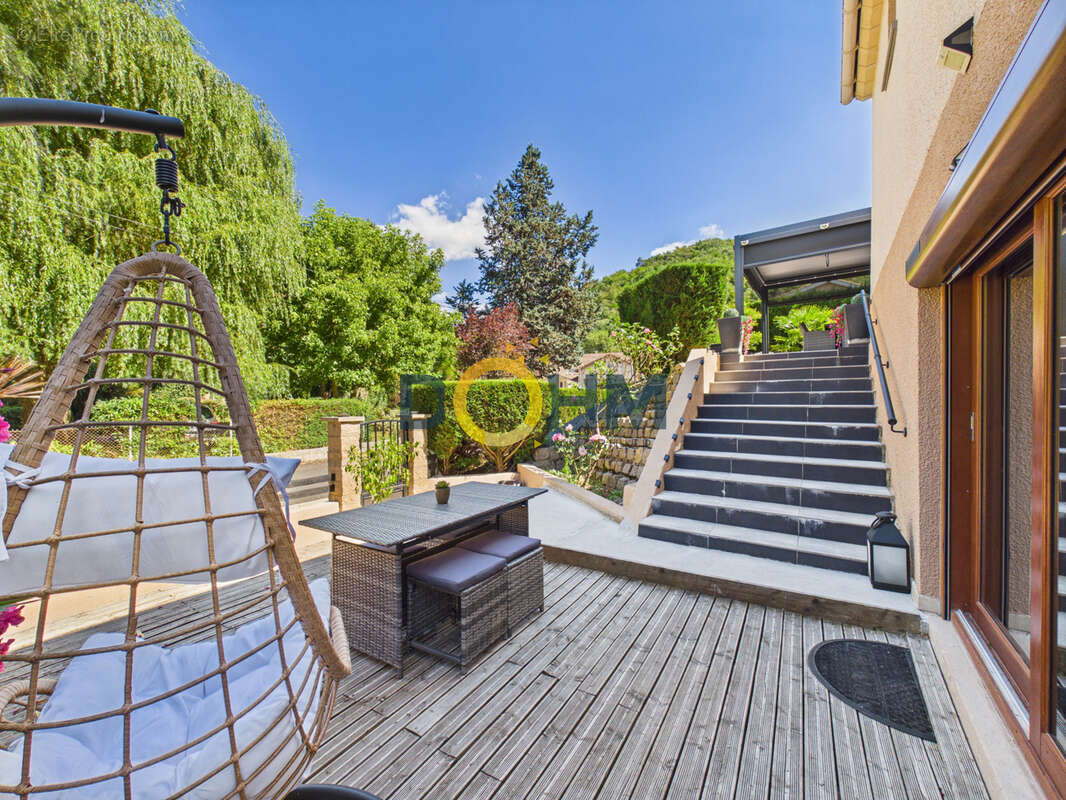 EXCLUSIVITÉ   Maison récente - Accès direct à l' Ondaine - photo 14