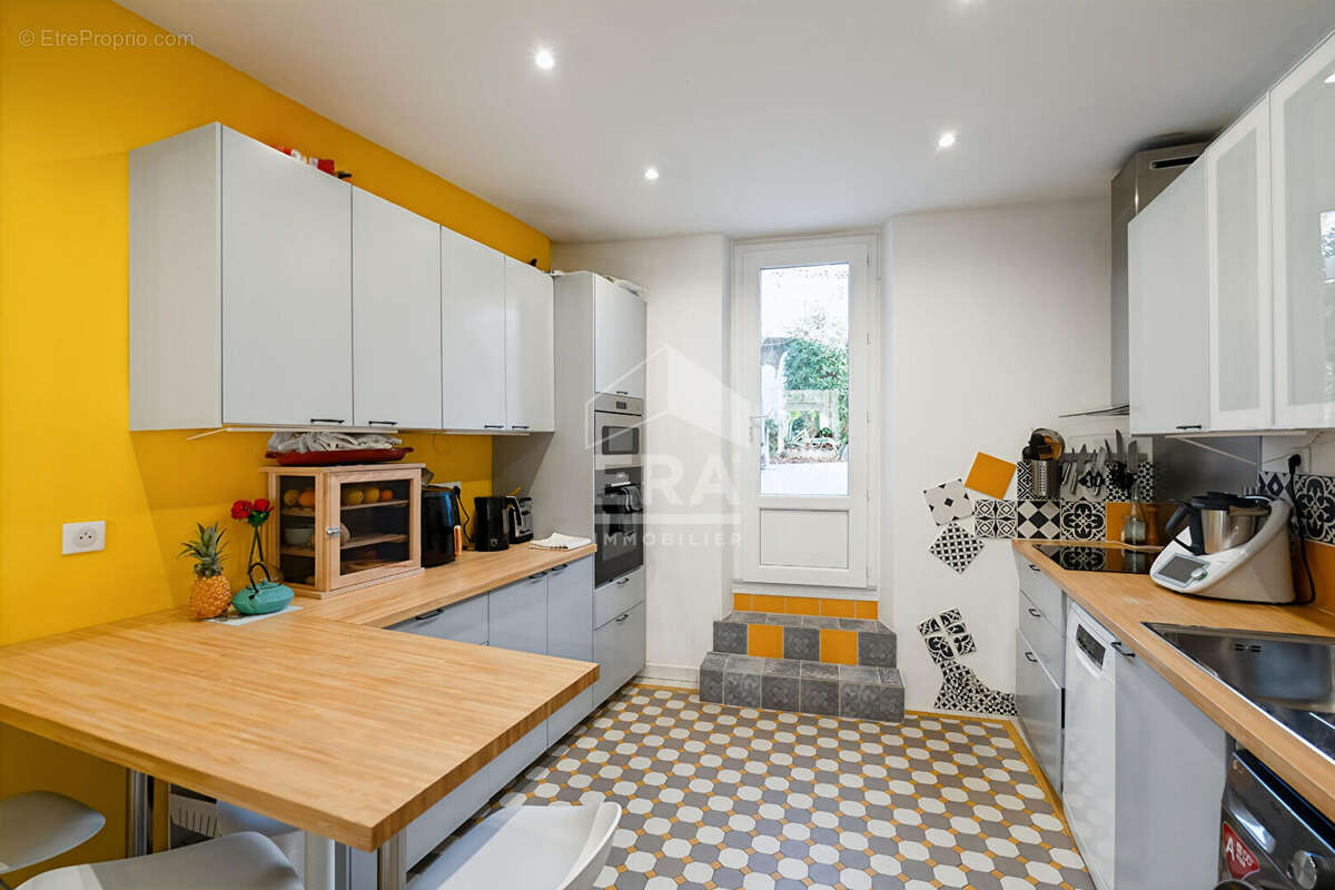 Maison à SEPTEMES-LES-VALLONS