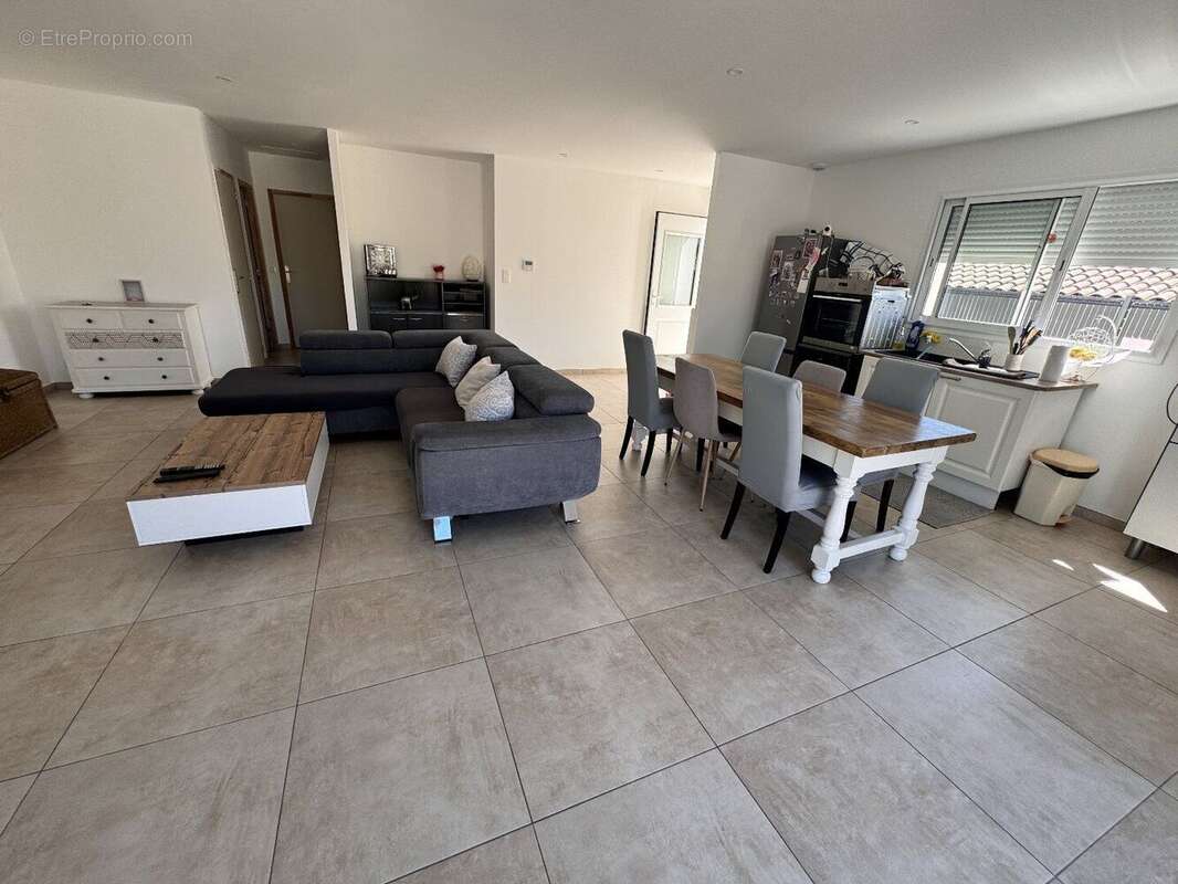 Photo 7 - Maison à ROUJAN