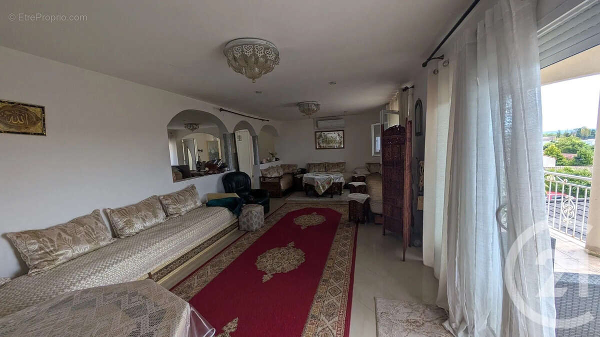 Maison à BON-ENCONTRE