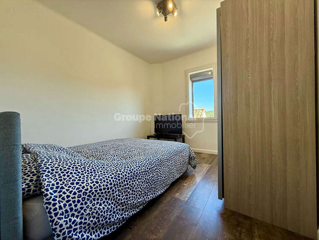 Appartement à LE ROVE