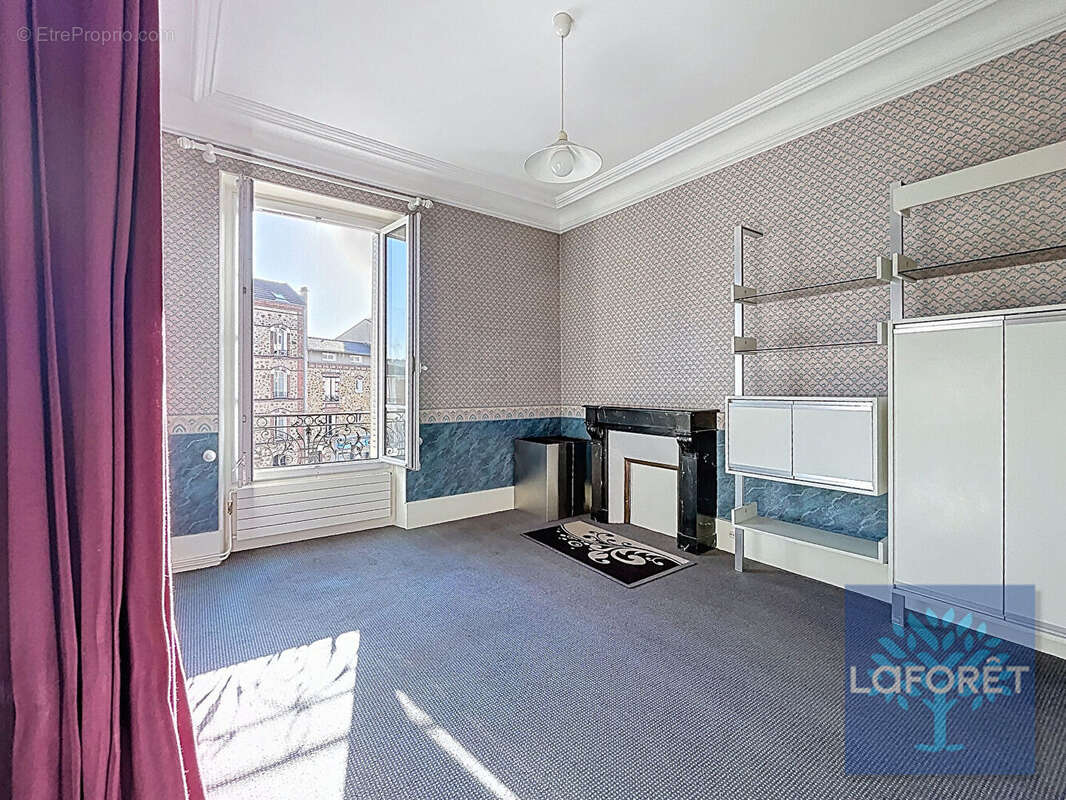 Appartement à VILLEMOMBLE