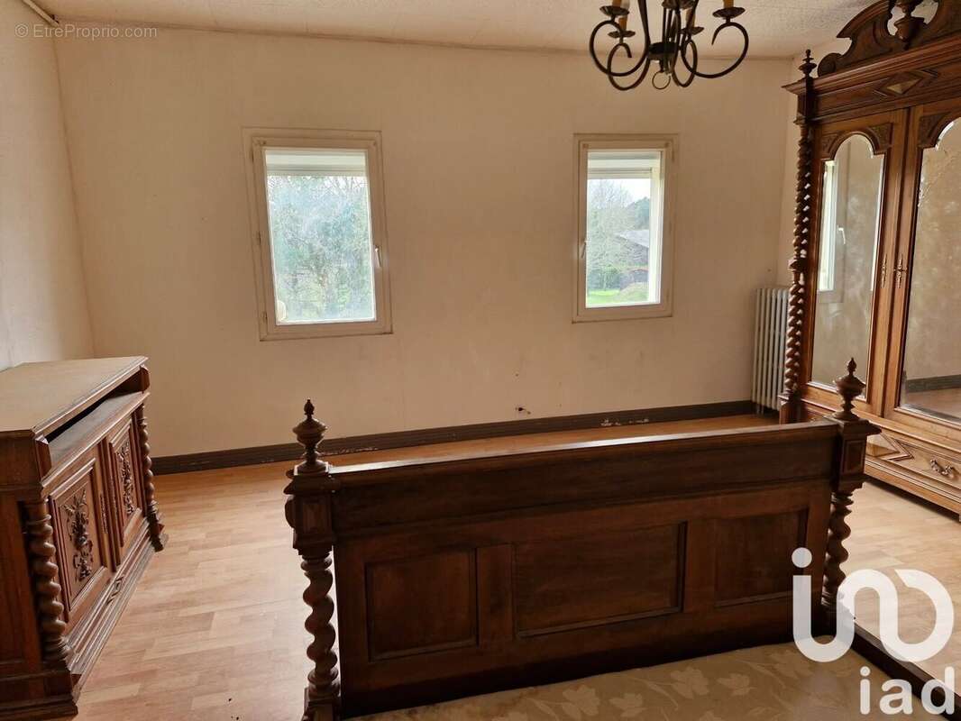 Photo 9 - Maison à EYGURANDE-ET-GARDEDEUIL