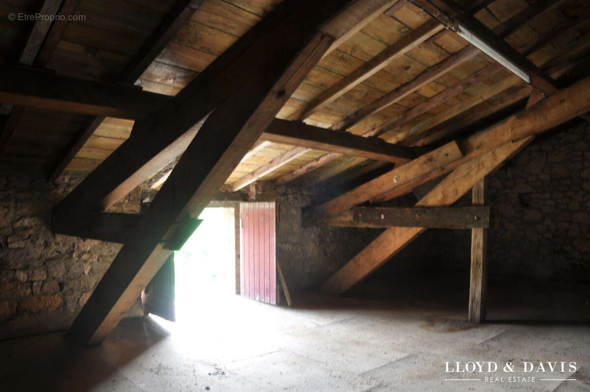 Parking à CESTAYROLS