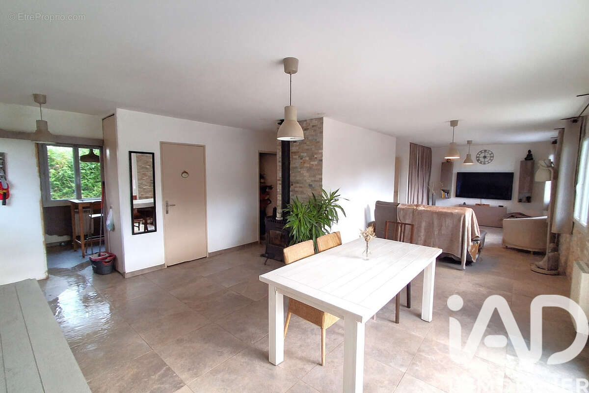 Photo 4 - Maison à GOUSSAINVILLE