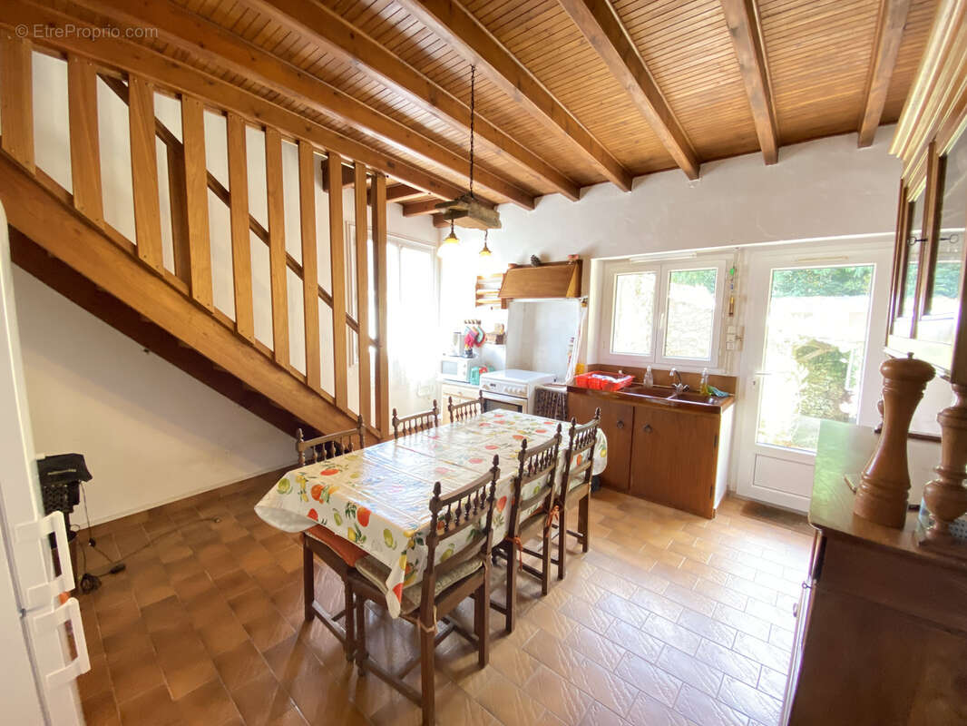 Maison à NESMY