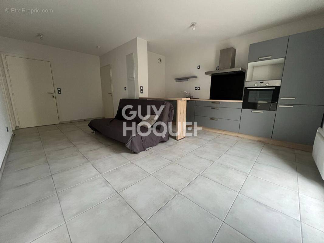 Appartement à JUVIGNAC