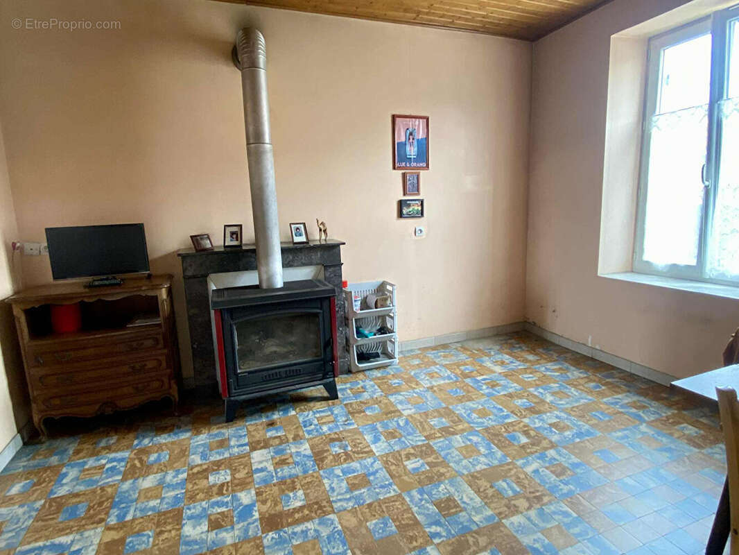 Maison La Chapelle Saint Remy 6 pièce(s) 120 m2 - photo 7