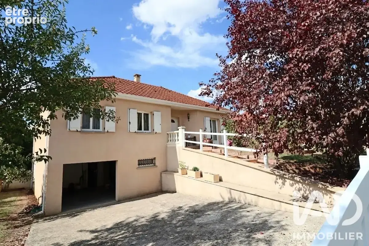 Photo 1 - Maison à SAINT-YORRE