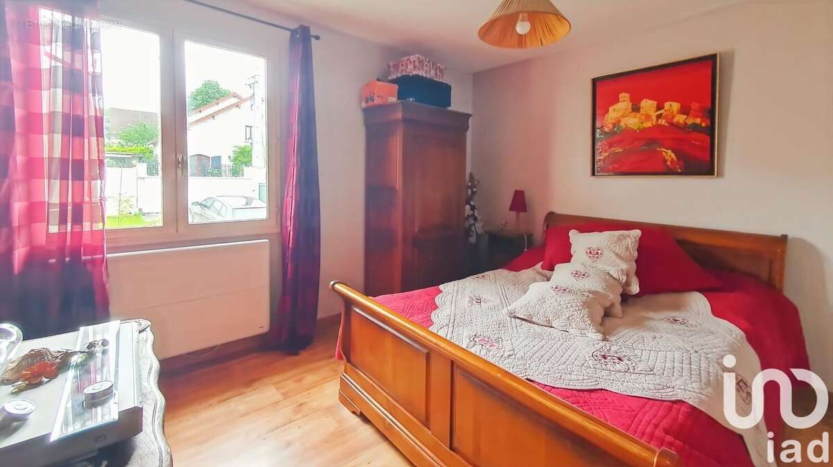 Photo 9 - Maison à SAINT-GERMAIN-LES-ARPAJON