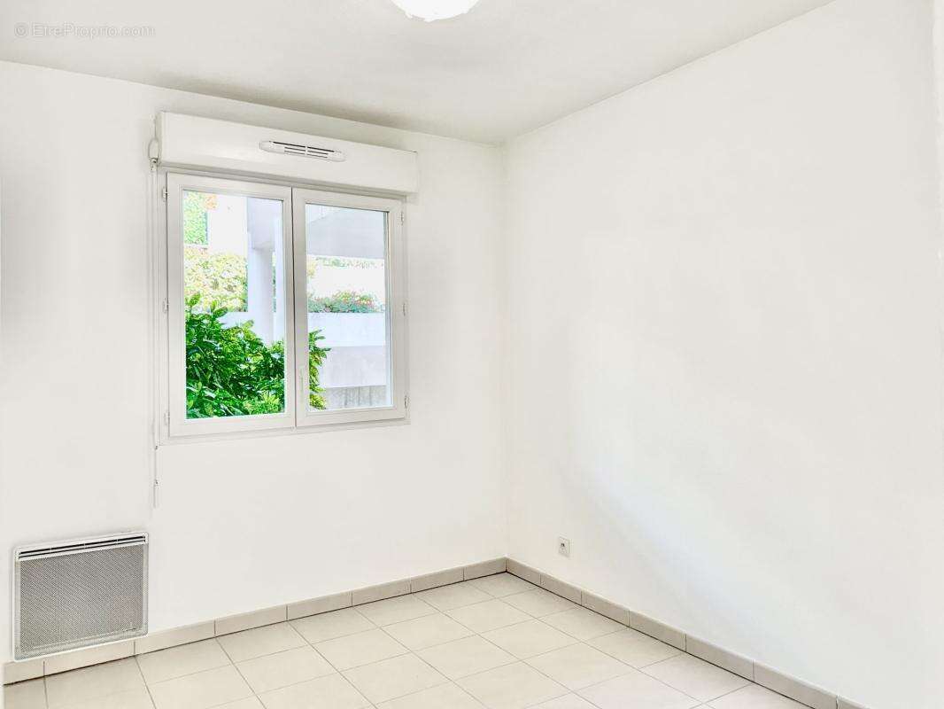 Appartement à LA COLLE-SUR-LOUP