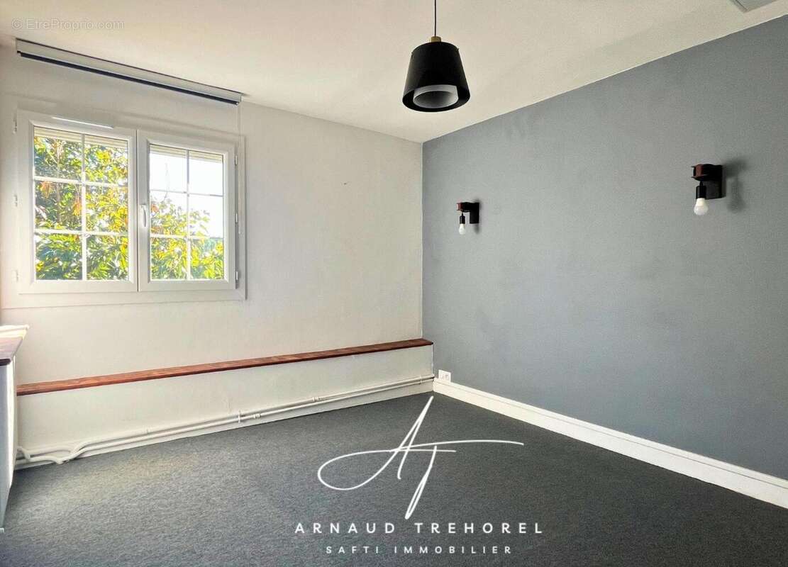 Photo 3 - Maison à SEICHES-SUR-LE-LOIR