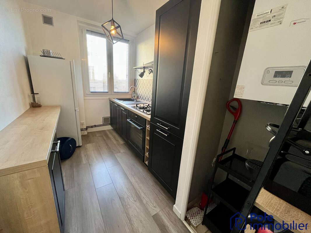 Appartement 56 m² à Caen  - photo 3