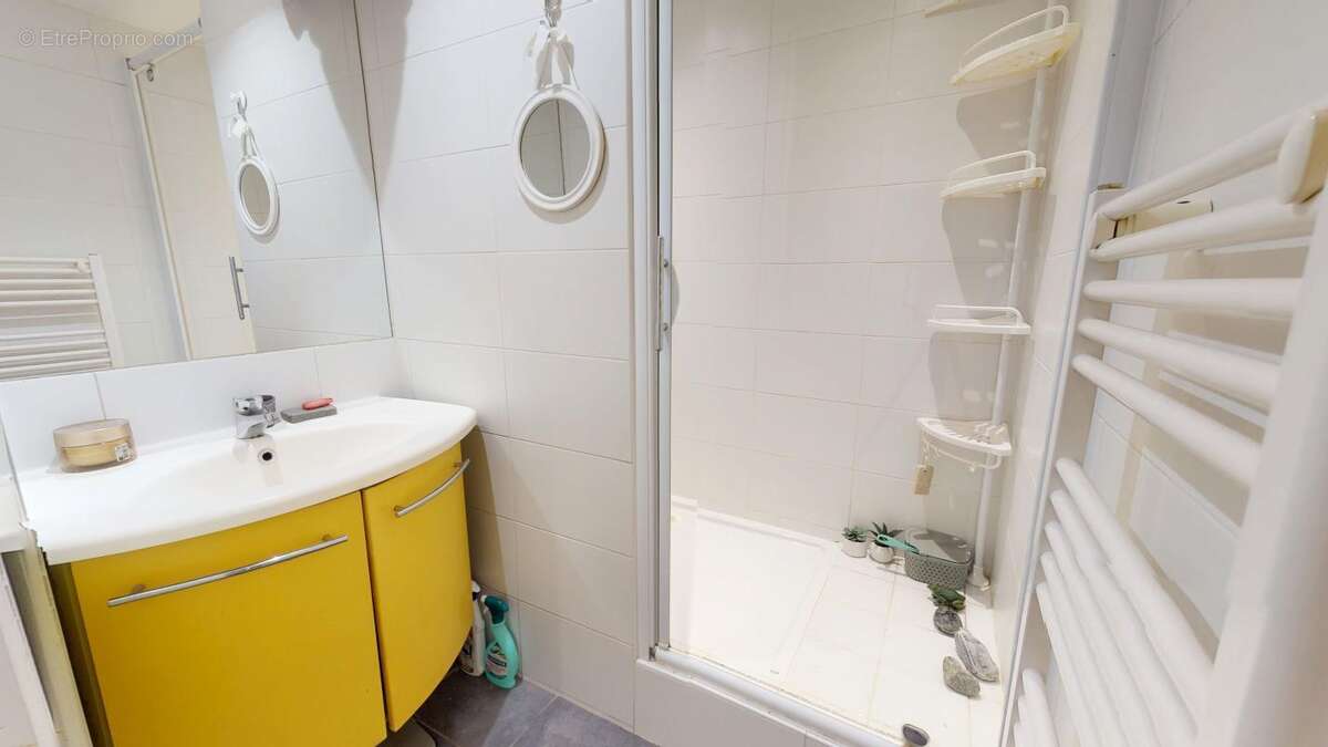 Appartement à LYON-5E