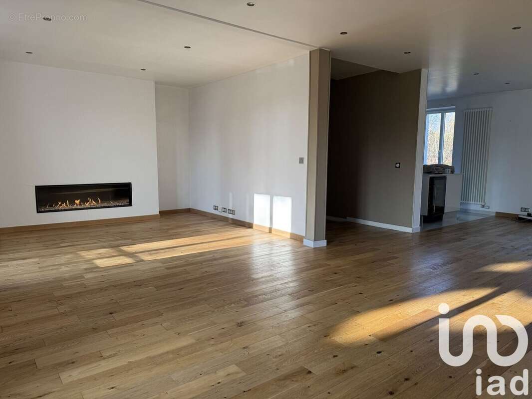 Photo 4 - Maison à SOISY-SUR-SEINE