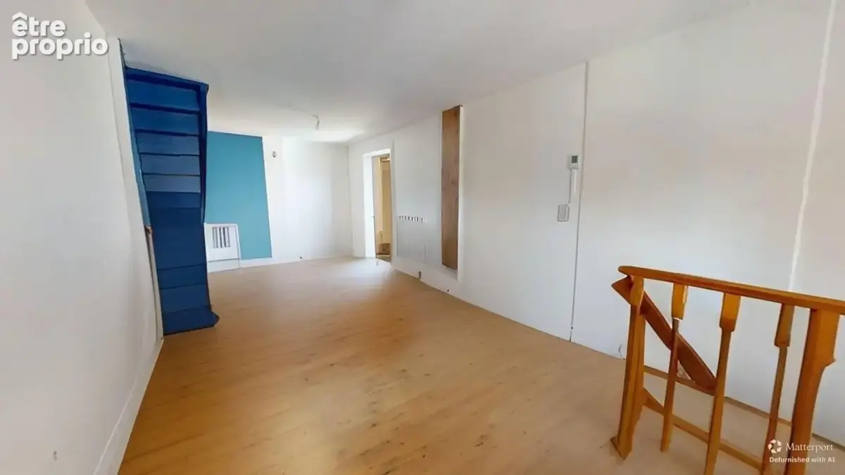 Ensemble de deux logements  SAINT MARTIN LA PLAINE (42) centre village - photo 25