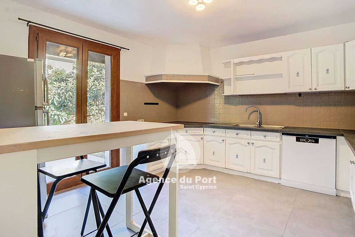 Maison à LATOUR-BAS-ELNE