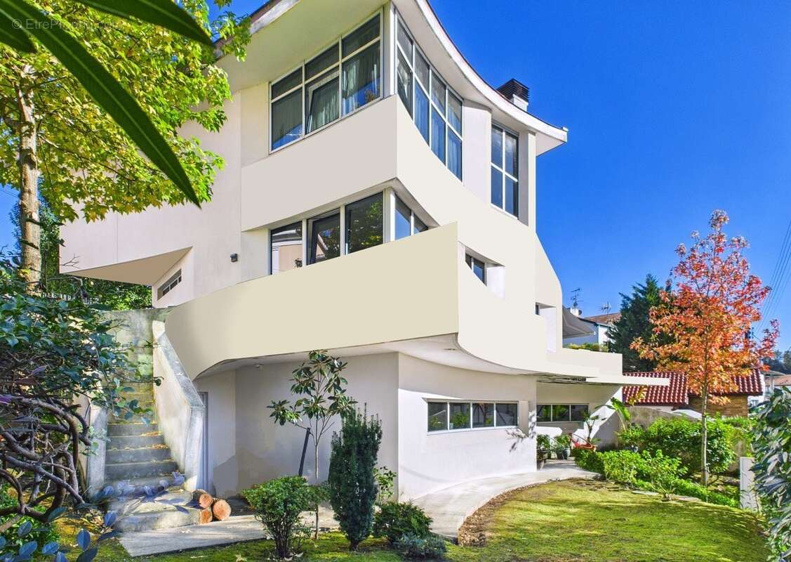 Maison d'architecte unique à 2 km de la plage d'Hendaye - photo 3
