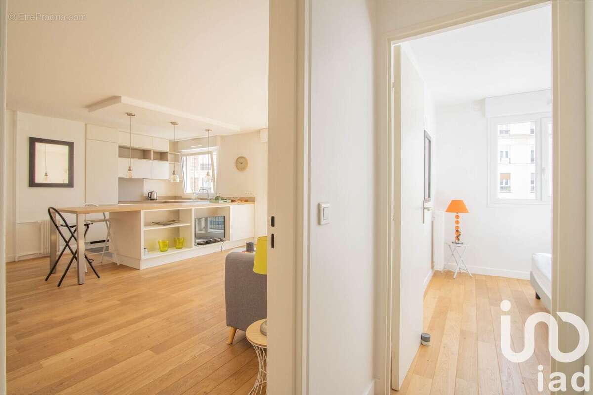 Photo 8 - Appartement à PARIS-18E