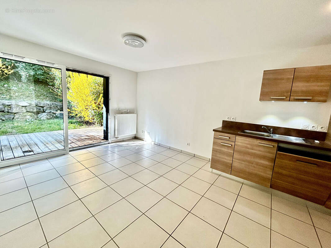 Appartement à EVIAN-LES-BAINS