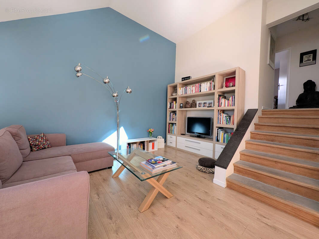 Appartement à JARVILLE-LA-MALGRANGE