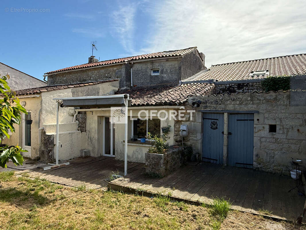 Maison ouest saintes pièces 130 m2 - photo 2