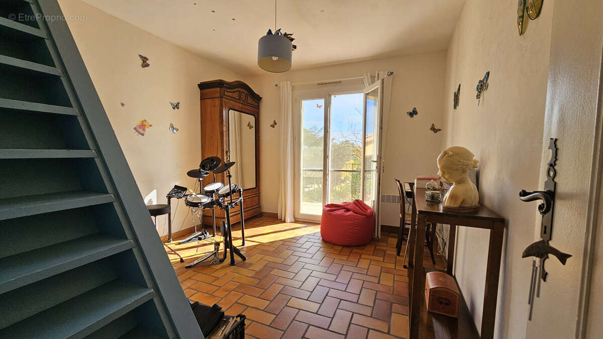 Maison à SAINT-GILLES