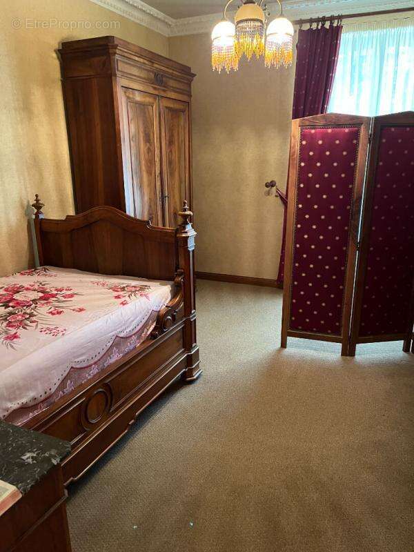 BELLE Maison Fresnay sur Sarthe 8 pièce(s) 328 m2 - photo 8
