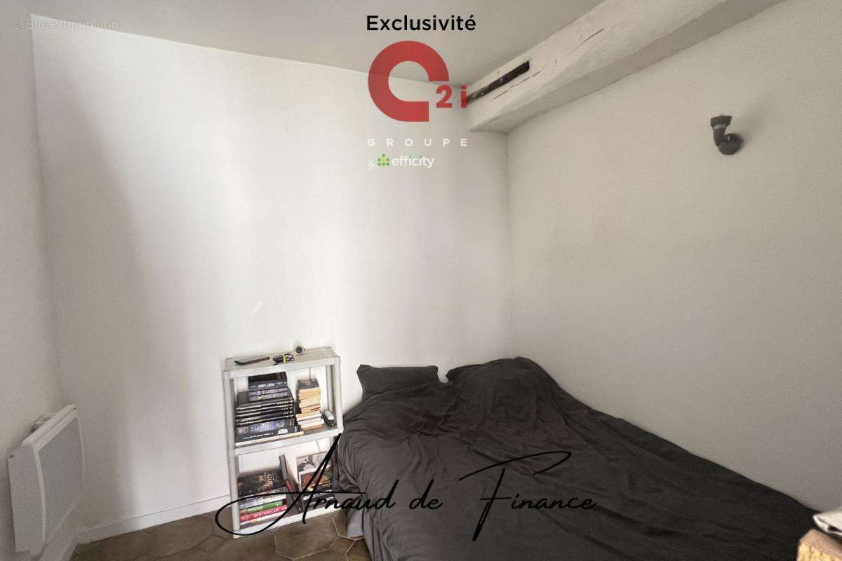 Appartement à VAUGRIGNEUSE