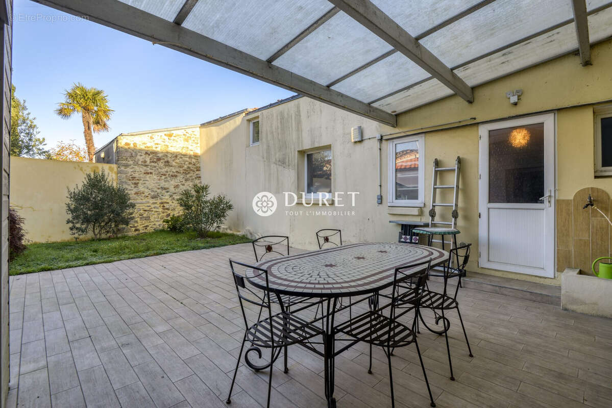 Maison 149 m² à Remouille  - photo 5