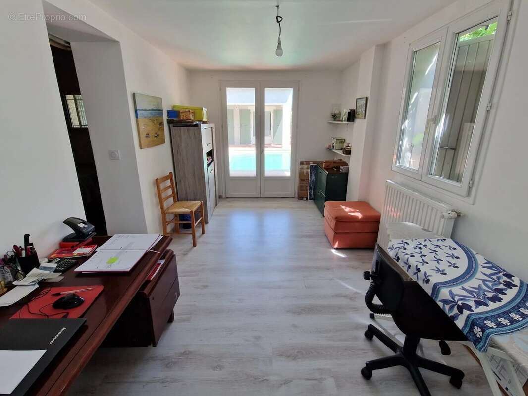 Maison à SAINT-CHRISTOL-LES-ALES