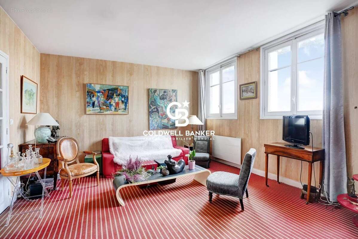 Appartement à VERSAILLES