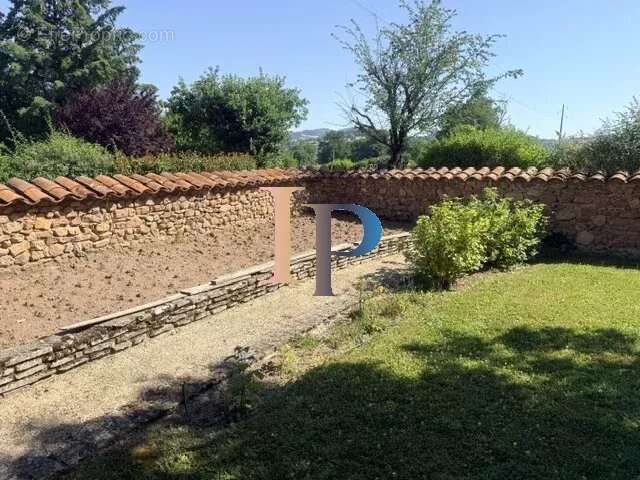 Maison à CHARLIEU