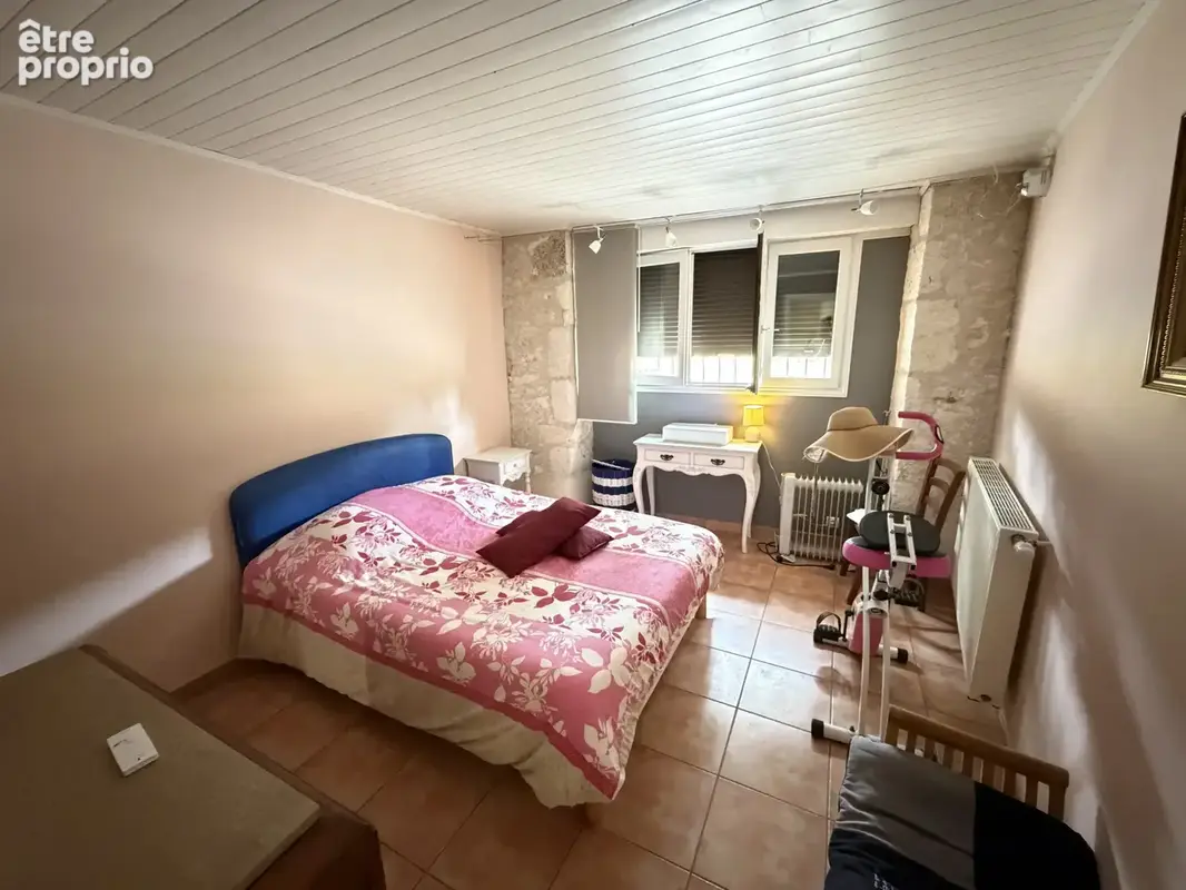 Propriété de caractère en pierre - photo 16