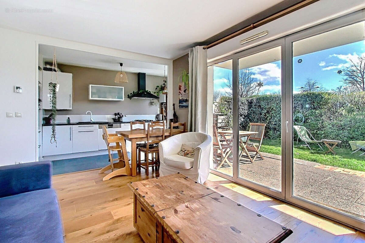 Appartement à ARGONAY