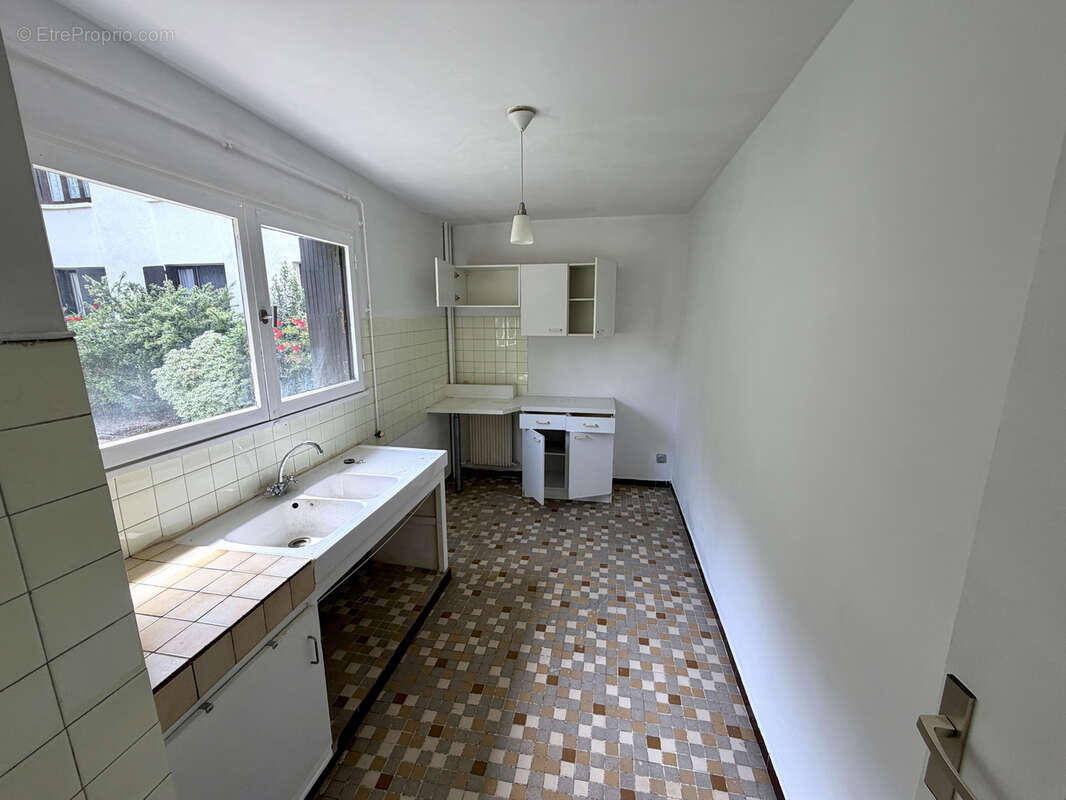 Montpellier (Mas Drevon)   T3 de 61 m2 en Rez-de-Jardin + Loggia & Cave - photo 7
