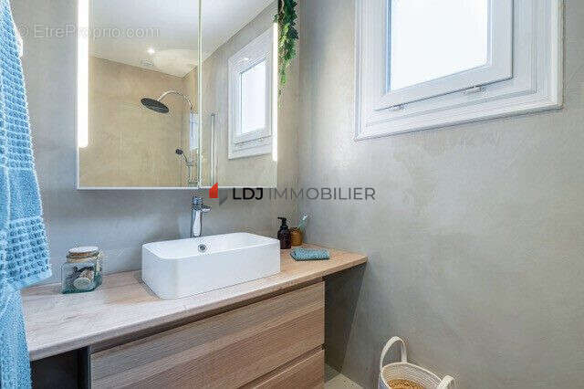 Appartement à SAINT-CYPRIEN