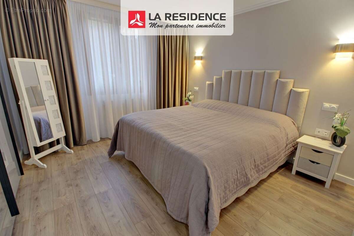 Maison à VAUX-SUR-SEINE