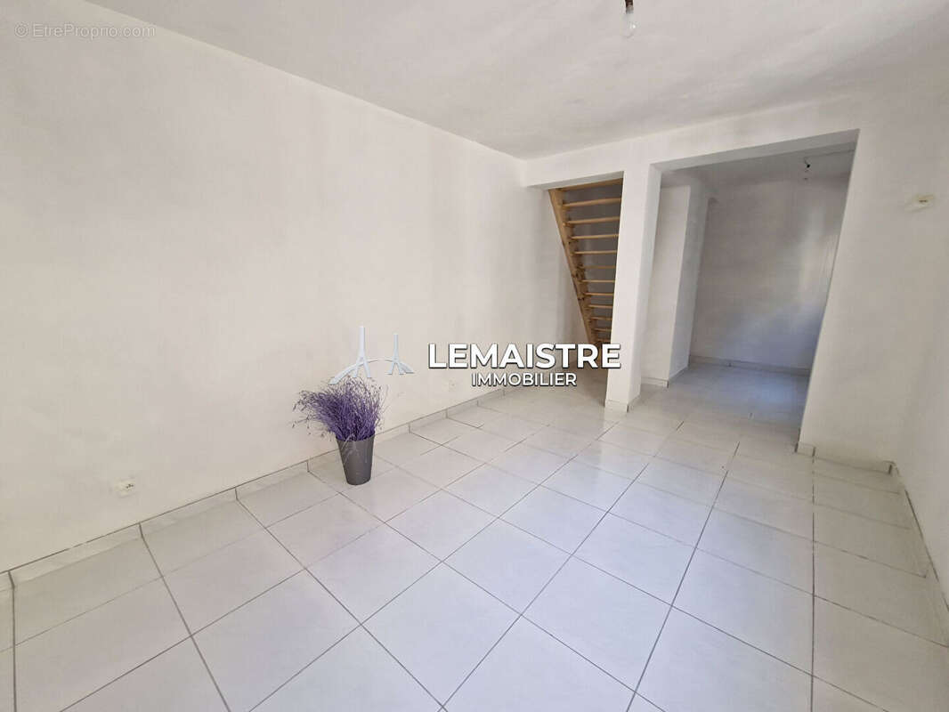 Appartement à LILLEBONNE