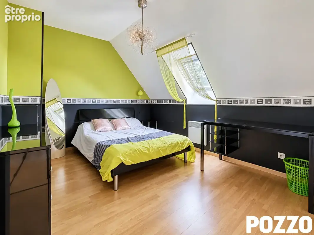 A Vendre - Saint Brice De Landelles - Maison 5 pièce(s) 120 m² - photo 13