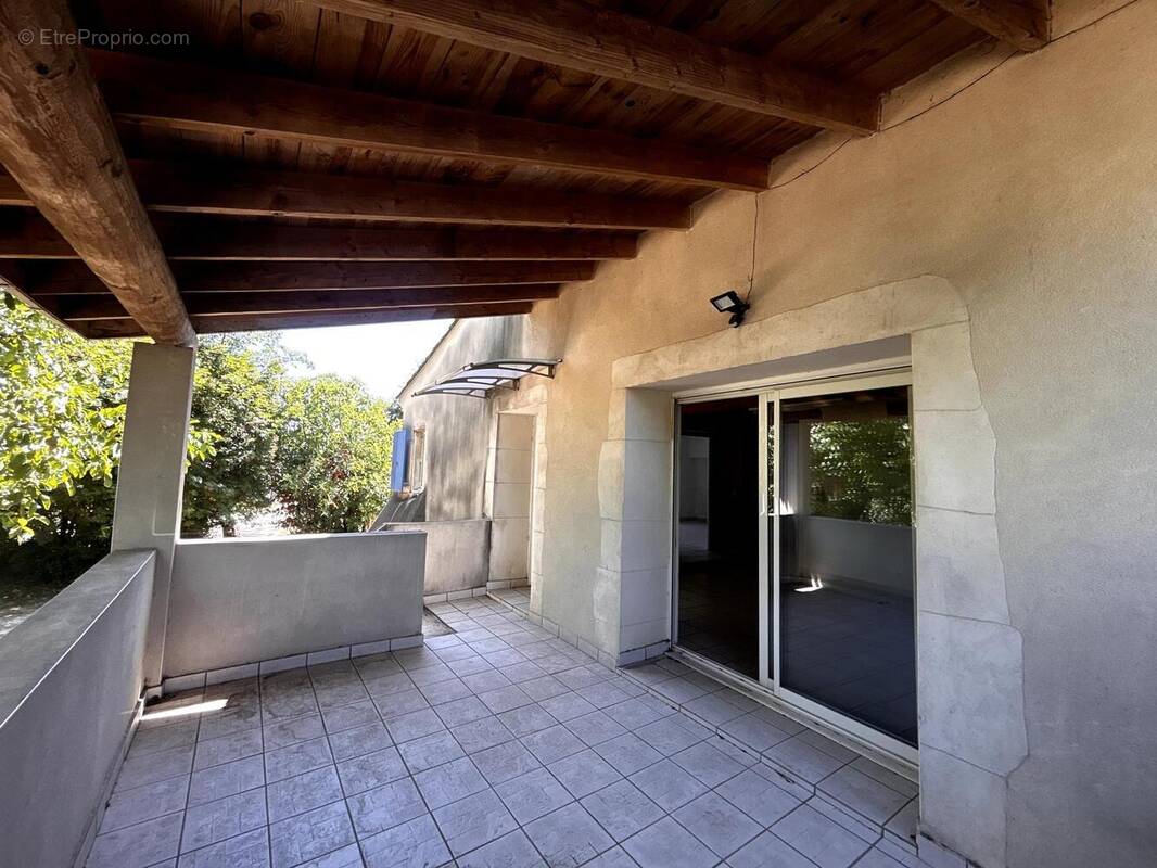 Photo 1 - Maison à MONTELIMAR