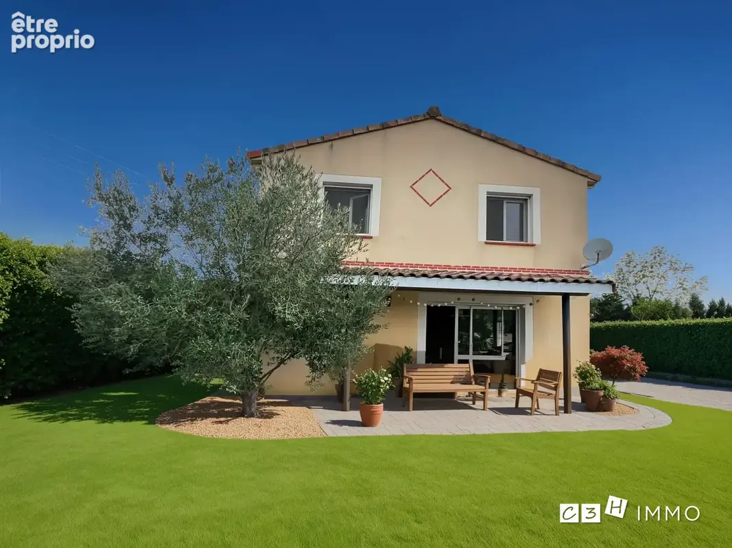 Maison 160 m² à Lherm  - photo 1
