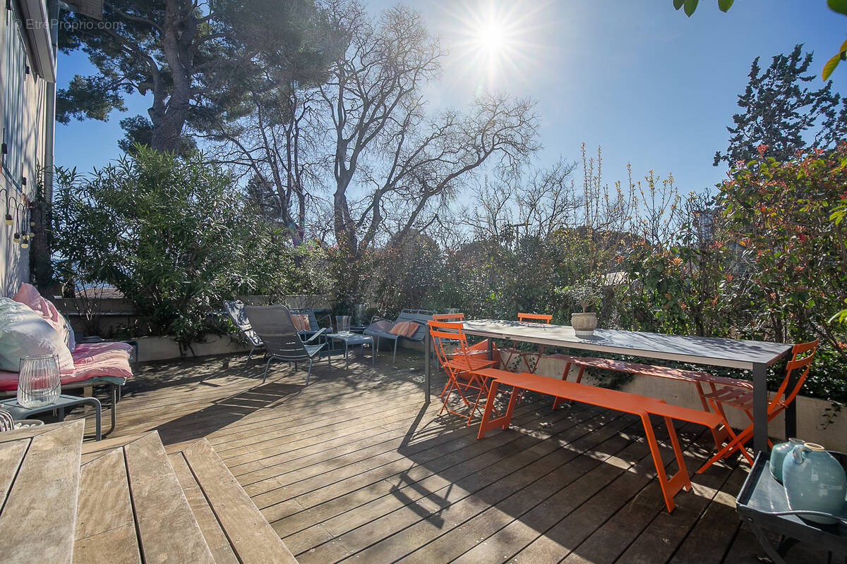 Appartement à MARSEILLE-8E