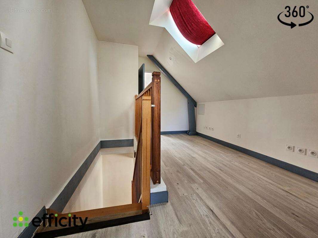 Maison à MARTIGNE-FERCHAUD