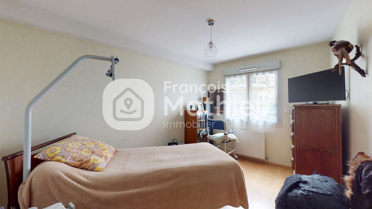 Appartement à CHATILLON-SUR-CHALARONNE