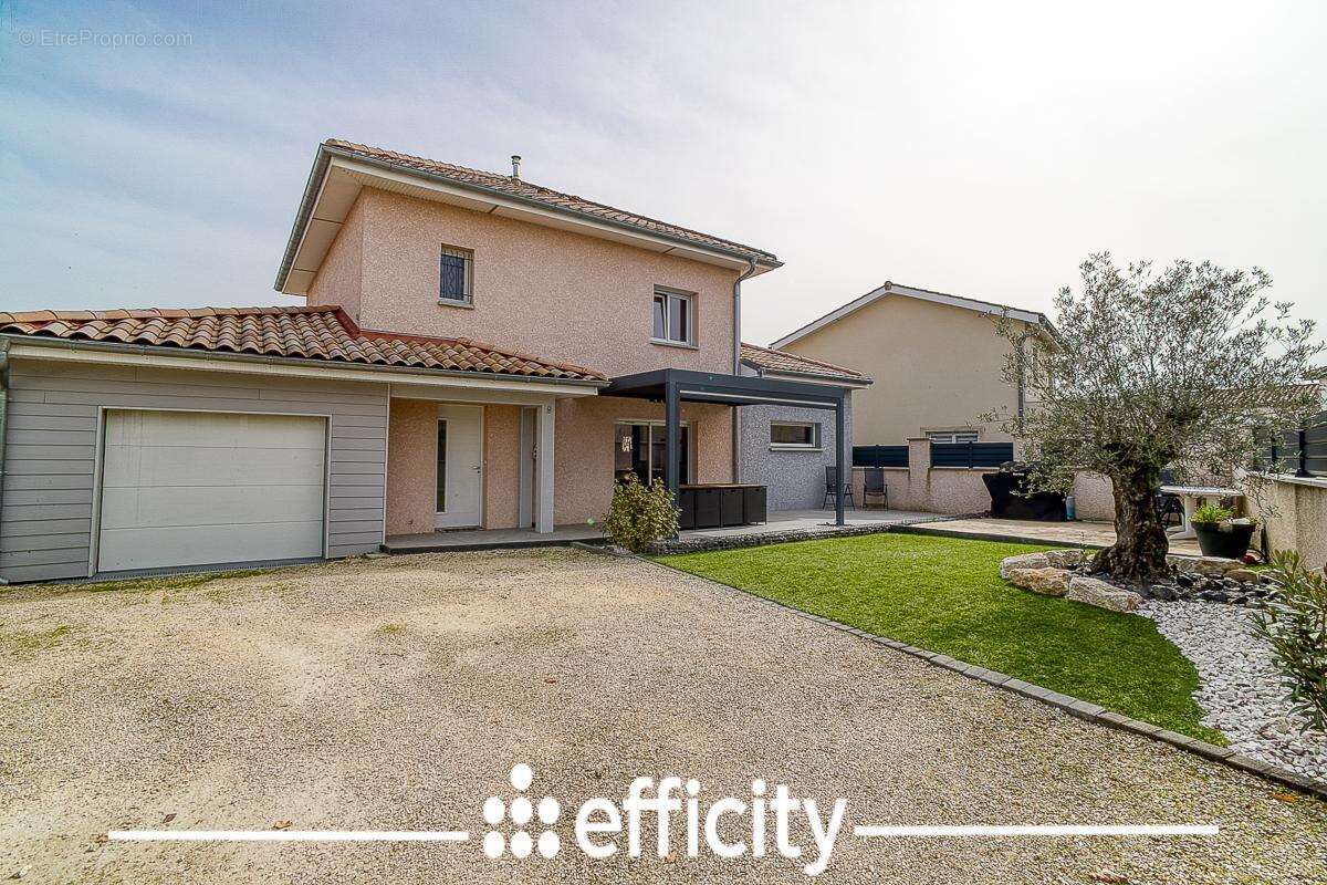 Maison à CHASSE-SUR-RHONE